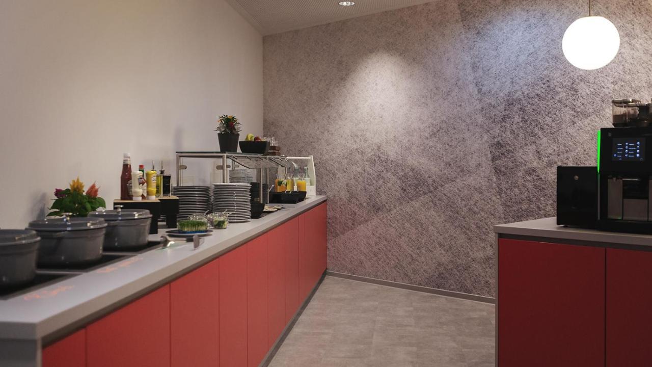 Holiday Inn - The Niu, Form Stuttgart Feuerbach By Ihg Ngoại thất bức ảnh